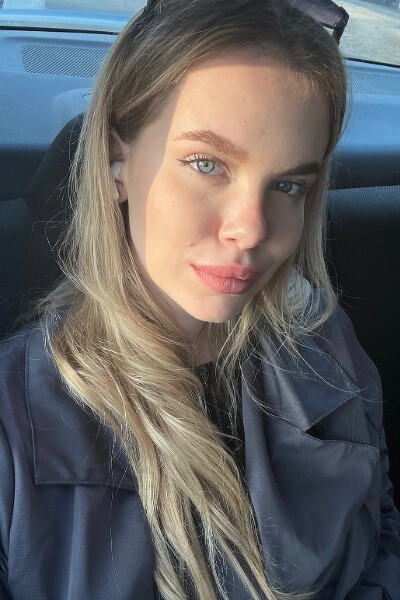 Radiant Beauty: Katerina, 21 y.o. from Kyiv, Ukraine — VeronikaLove