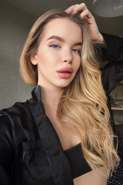 Radiant Beauty: Katerina, 21 y.o. from Kyiv, Ukraine — VeronikaLove
