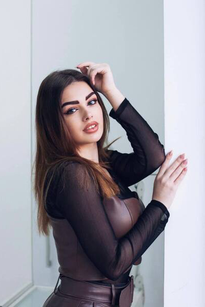 Ethereal Elegance: Amina, 23 y.o. from Khmelnytskyi, Ukraine — VeronikaLove