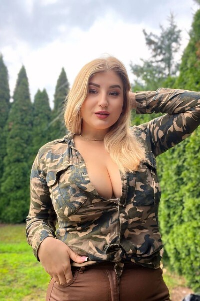 Mystical Enchantment: Viktoriya, 31 y.o. from Odesa, Ukraine — VeronikaLove