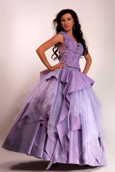 Vivacious Vision: Natalia, 50 y.o. from Cardiff, United Kingdom — VeronikaLove