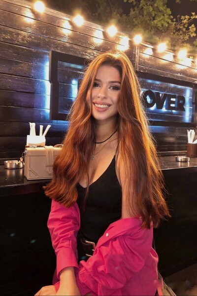 Joyful Anna, 28 y.o. from Kyiv, Ukraine with Red hair — VeronikaLove