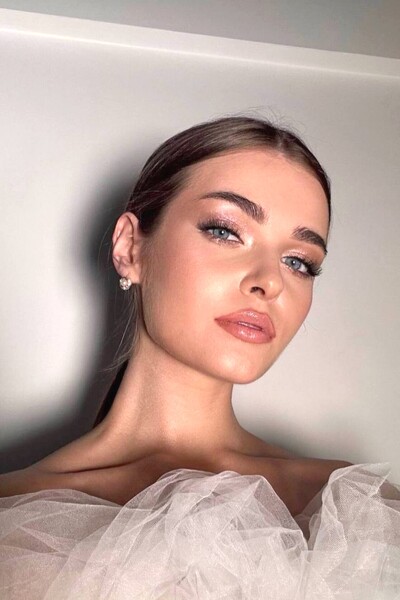 Vibrant Anastasiia, 25 y.o. from Kyiv, Ukraine with Brown hair — VeronikaLove