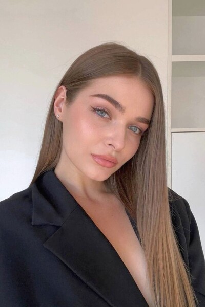 Vibrant Anastasiia, 25 y.o. from Kyiv, Ukraine with Brown hair — VeronikaLove