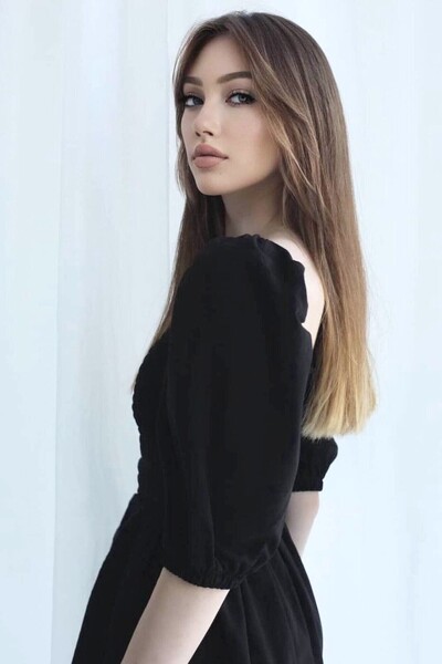 Sparkling Essence: Karyna, 20 y.o. from Dnipro, Ukraine — VeronikaLove