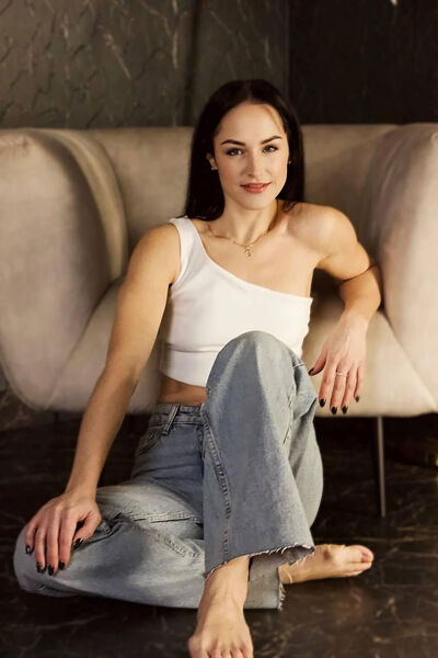 Graceful Allure: Tatyana, 40 y.o. from Brno, Czech Republic — VeronikaLove