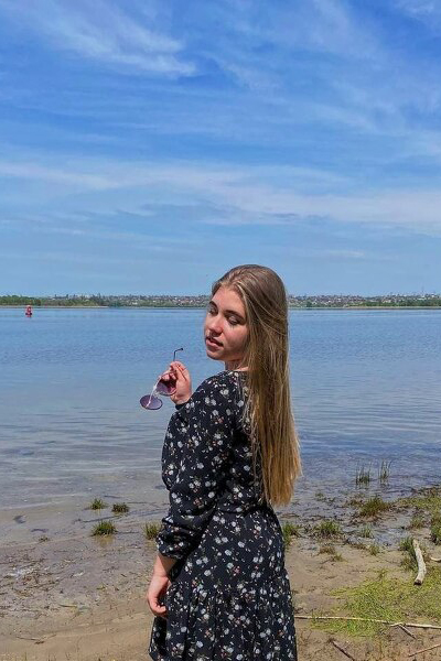 Dazzling Aura: Anastasiya, 23 y.o. from Kherson, Ukraine — VeronikaLove