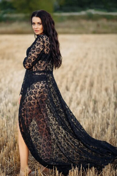 Radiant Allure: Tamila, 36 y.o. from Odesa, Ukraine — VeronikaLove