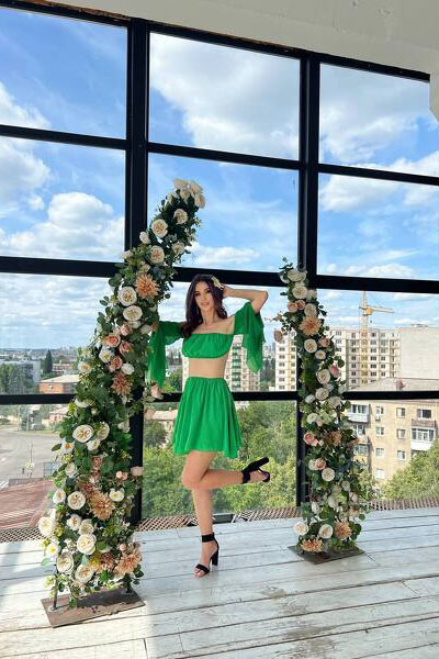 Vibrant Ekaterina, 33 y.o. from Kharkiv, Ukraine with Chestnut hair — VeronikaLove