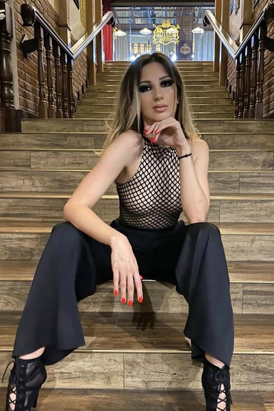Vibrant Ekaterina, 33 y.o. from Kharkiv, Ukraine with Chestnut hair — VeronikaLove