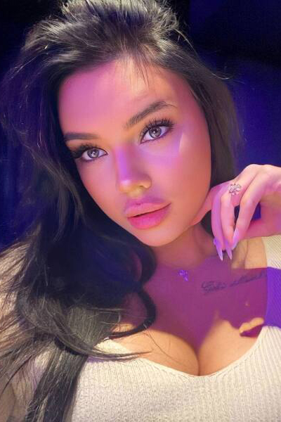 Captivating Gaze: Sofiia, 19 y.o. from Lviv, Ukraine — VeronikaLove