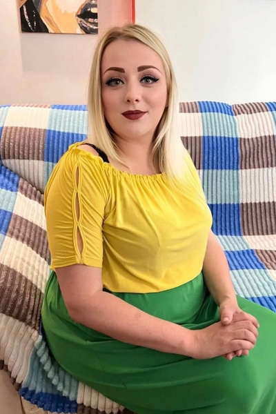 Enthralling Mystery: Alina, 37 y.o. from Odesa, Ukraine — VeronikaLove