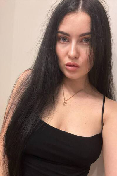 Enchanting Gaze: Valeria, 33 y.o. from Kherson, Ukraine — VeronikaLove