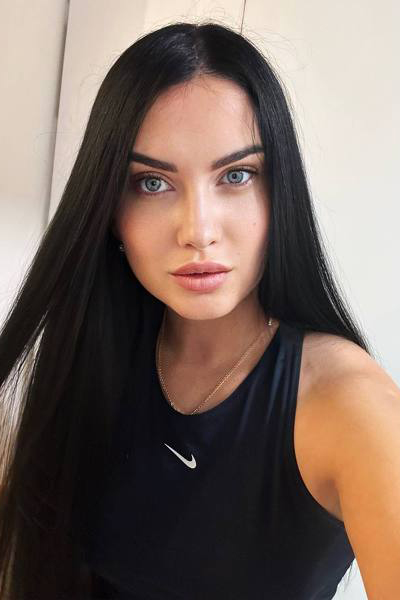 Enchanting Gaze: Valeria, 33 y.o. from Kherson, Ukraine — VeronikaLove