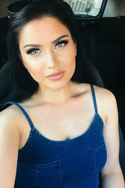 Enchanting Gaze: Valeria, 33 y.o. from Kherson, Ukraine — VeronikaLove