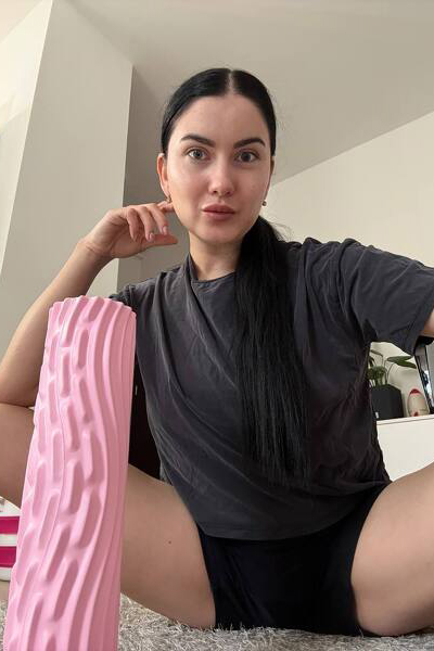 Enchanting Gaze: Valeria, 34 y.o. from Kherson, Ukraine — VeronikaLove