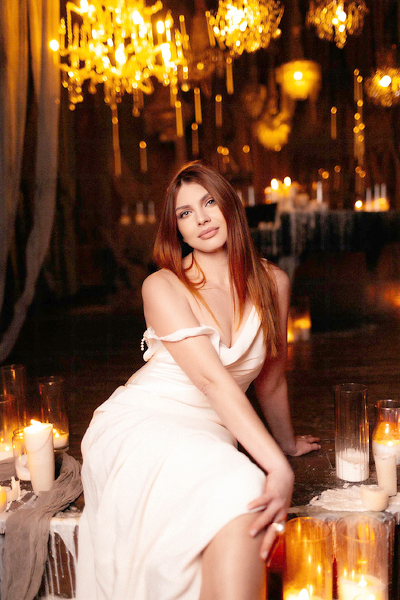 Radiant Charm: Anna, 39 y.o. from Dnipro, Ukraine — VeronikaLove