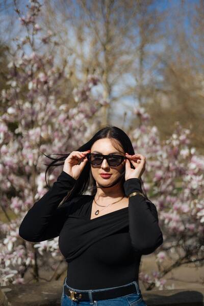 Ethereal Karina, 34 y.o. from Leipzig, Germany with Brown hair — VeronikaLove