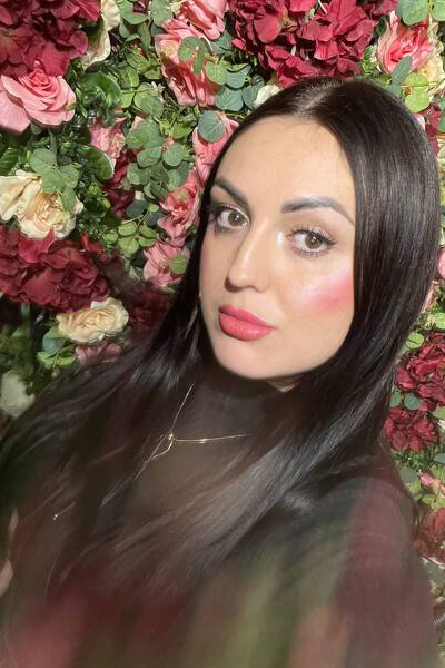 Ethereal Karina, 34 y.o. from Leipzig, Germany with Brown hair — VeronikaLove