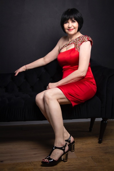 Divine Radiance: Elena, 58 y.o. from Odesa, Ukraine — VeronikaLove