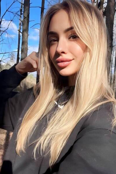 Ethereal Elegance: Diana, 27 y.o. from Odesa, Ukraine — VeronikaLove