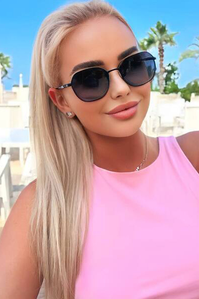 Enigmatic Allure: Sofia, 20 y.o. from Vinnytsia, Ukraine — VeronikaLove