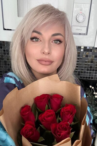 Serene Vlada, 50 y.o. from Bremen, Germany with Blonde hair — VeronikaLove