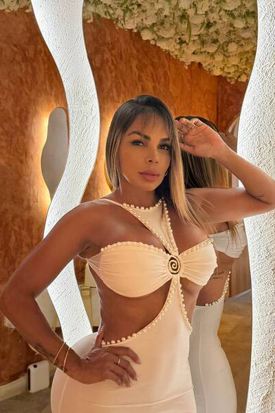 Angelic Grace: Tabirda Gonzalez, 43 y.o. from Iowa, United States — VeronikaLove