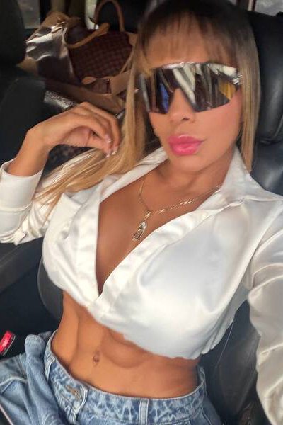 Angelic Grace: Tabirda Gonzalez, 43 y.o. from Iowa, United States — VeronikaLove