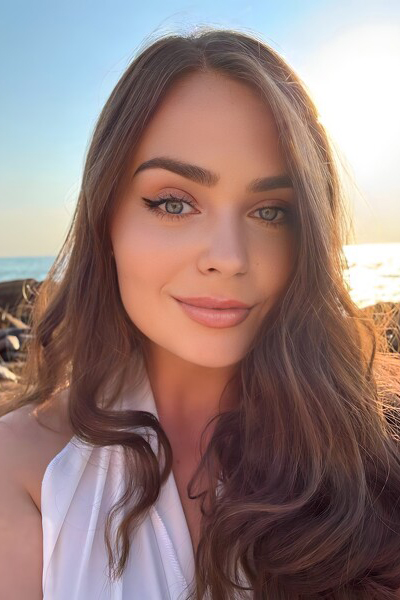 Mystical Enchantment: Valeria, 27 y.o. from Odesa, Ukraine — VeronikaLove