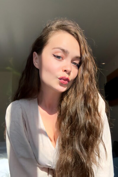 Mystical Enchantment: Valeria, 27 y.o. from Odesa, Ukraine — VeronikaLove