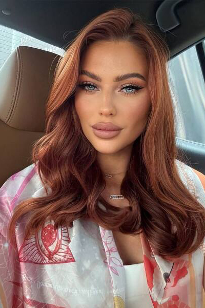 Enchanting Presence: Valeriya, 25 y.o. from Dubai, United Arab Emirates — VeronikaLove