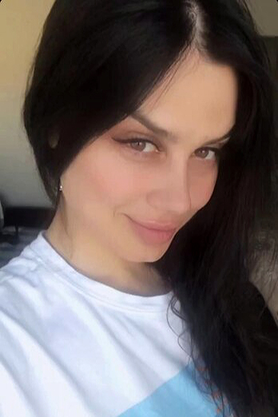 Radiant Allure: Tatiana, 35 y.o. from Kryvyi Rih, Ukraine — VeronikaLove