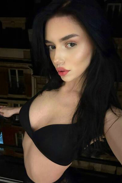 Joyful Oryna, 18 y.o. from Berlin, Germany with Brown hair — VeronikaLove