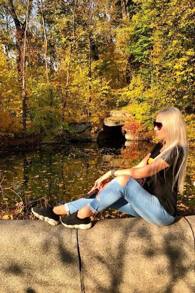 Captivating Beauty: Anastasiya, 27 y.o. from Kyiv, Ukraine — VeronikaLove