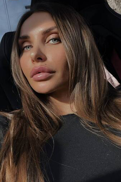 Captivating Olga, 34 y.o. from Kharkiv, Ukraine with Light-brown hair — VeronikaLove