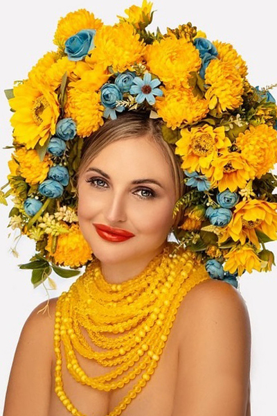 Ethereal Charm: Kateryna, 38 y.o. from Kharkiv, Ukraine — VeronikaLove