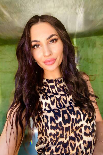 Graceful Charm: Alena, 33 y.o. from Kryvyi Rih, Ukraine — VeronikaLove