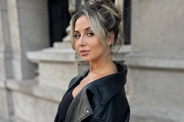 Dynamic Valeriya, 32 y.o. from Odesa region, Ukraine with Brown hair — VeronikaLove