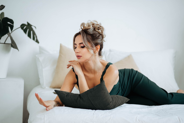 Dynamic Valeriya, 32 y.o. from Odesa region, Ukraine with Brown hair — VeronikaLove