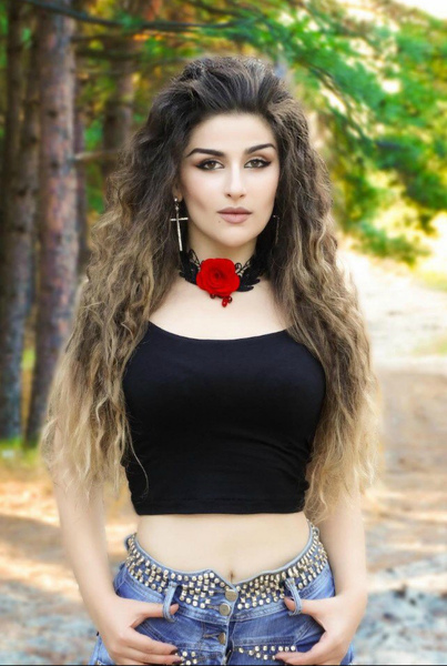 Vivacious Vision: Rimma, 40 y.o. from Kherson, Ukraine — VeronikaLove
