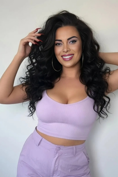 Alluring Presence: Natalia, 42 y.o. from Kyiv, Ukraine — VeronikaLove