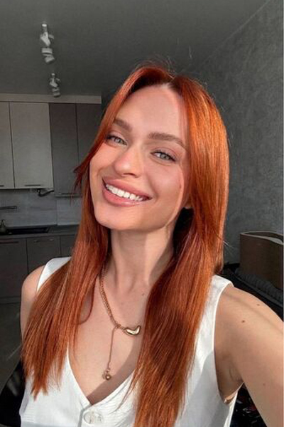Elegant Enchantment: Kateryna, 26 y.o. from Mykolaiv, Ukraine — VeronikaLove