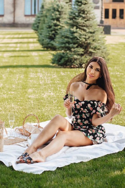 Radiant Charm: Marina, 47 y.o. from Kyiv region, Ukraine — VeronikaLove