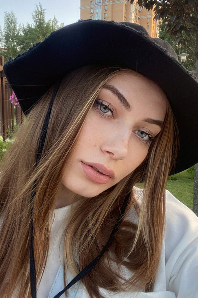 Graceful Charm: Kateryna, 24 y.o. from Kyiv, Ukraine — VeronikaLove