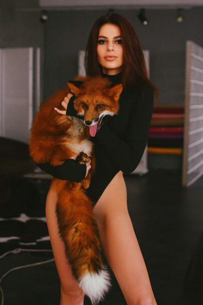 Radiant Snizhana, 31 y.o. from Kharkiv, Ukraine with Brown hair — VeronikaLove