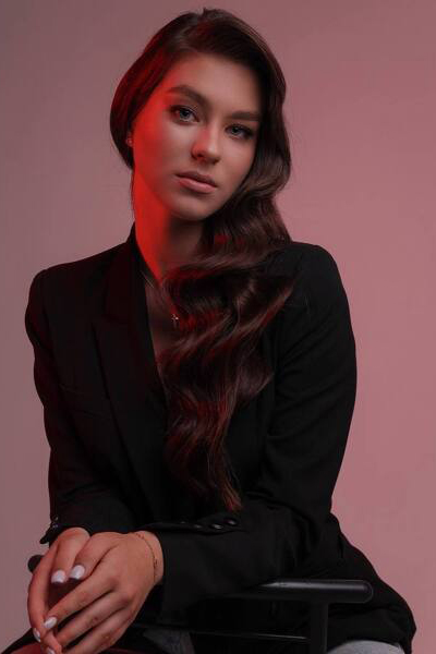 Magnetic Charm: Polina, 20 y.o. from Ternopil, Ukraine — VeronikaLove