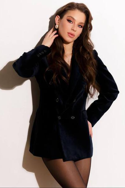 Magnetic Charm: Polina, 20 y.o. from Ternopil, Ukraine — VeronikaLove