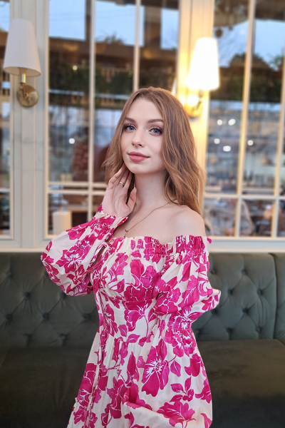 Dazzling Charm: Valeria, 27 y.o. from Cherkasy, Ukraine — VeronikaLove